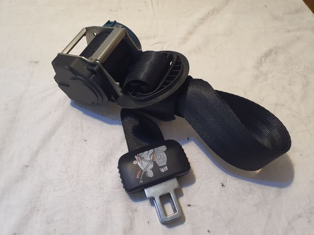 bontott VW PASSAT B6 Bal hátsó Biztonsági Öv