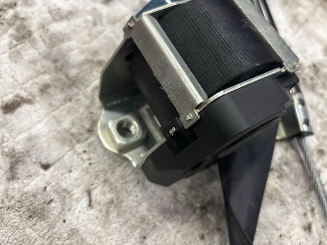 bontott VW PASSAT B6 Bal hátsó Biztonsági Öv