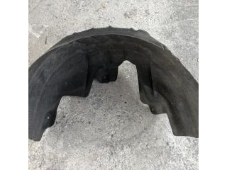 bontott VW PASSAT B6 Bal hátsó Dobbetét (Kerékjárati, Műanyag)