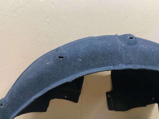 bontott VW PASSAT B6 Bal hátsó Dobbetét (Kerékjárati, Műanyag)