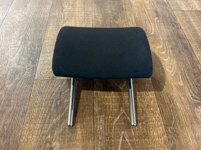 bontott VW PASSAT B6 Bal hátsó Fejtámla