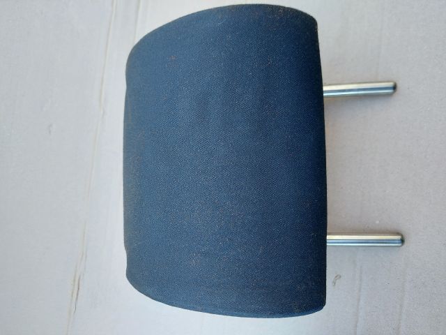 bontott VW PASSAT B6 Bal hátsó Fejtámla