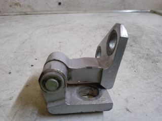 bontott VW PASSAT B6 Bal hátsó Felső Zsanér