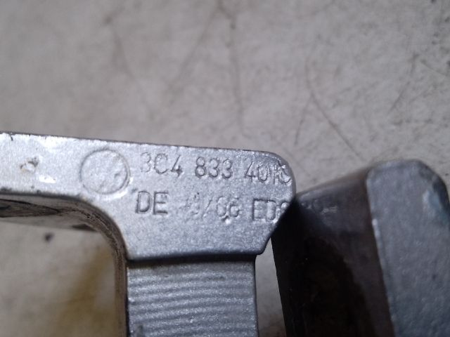 bontott VW PASSAT B6 Bal hátsó Felső Zsanér