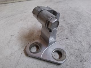 bontott VW PASSAT B6 Bal hátsó Felső Zsanér