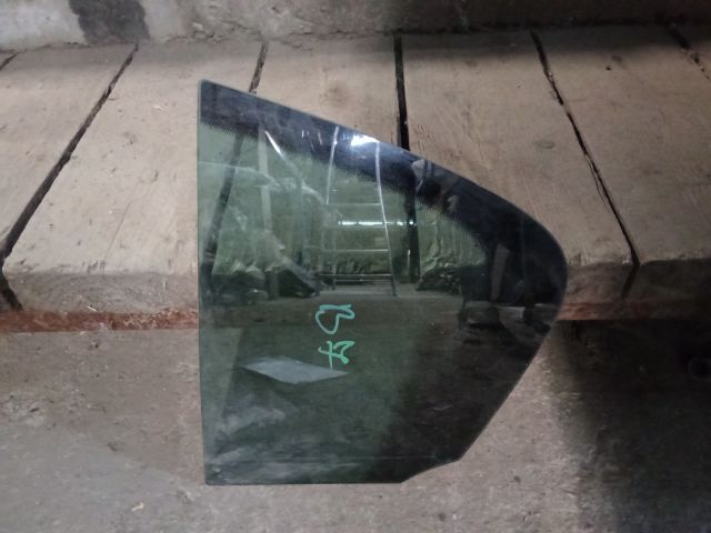 bontott VW PASSAT B6 Bal hátsó Fixüveg (Ajtóban)