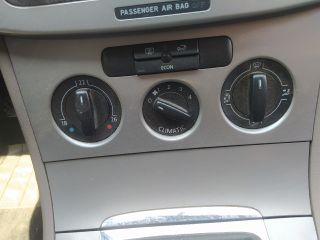 bontott VW PASSAT B6 Bal hátsó Fixüveg (Ajtóban)