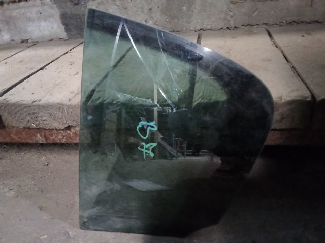 bontott VW PASSAT B6 Bal hátsó Fixüveg (Ajtóban)