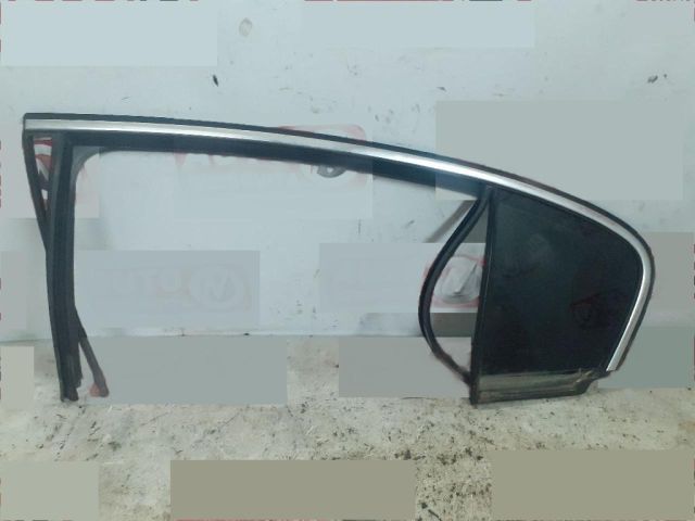 bontott VW PASSAT B6 Bal hátsó Fixüveg (Ajtóban)