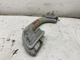 bontott VW PASSAT B6 Bal hátsó Kapaszkodó (Felső)