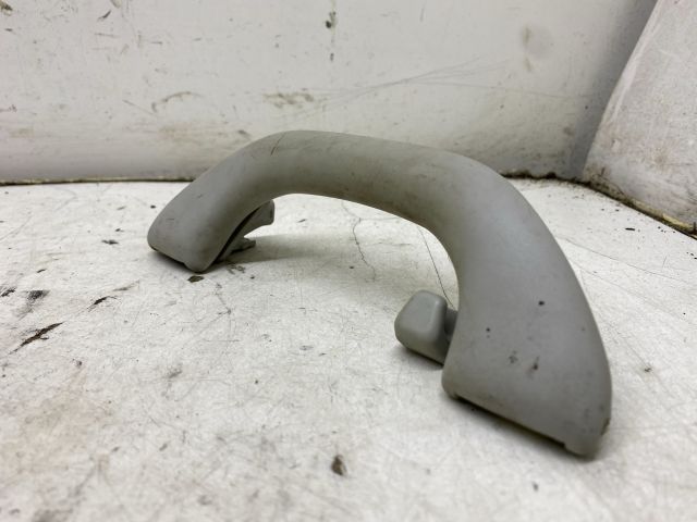 bontott VW PASSAT B6 Bal hátsó Kapaszkodó (Felső)