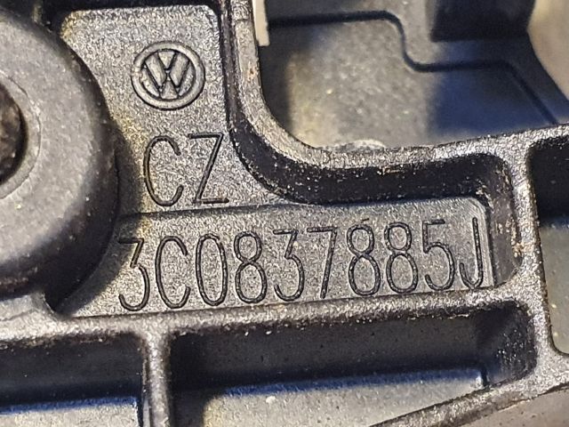 bontott VW PASSAT B6 Bal hátsó Külső Kilincsfészek