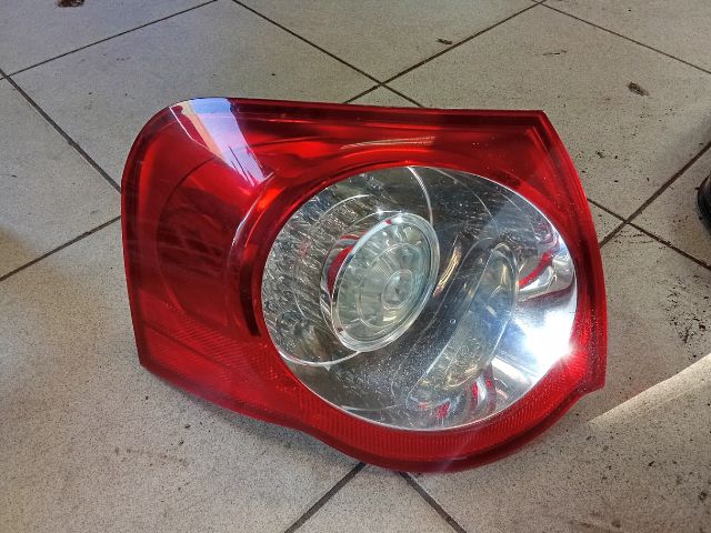 bontott VW PASSAT B6 Bal Hátsó Lámpa