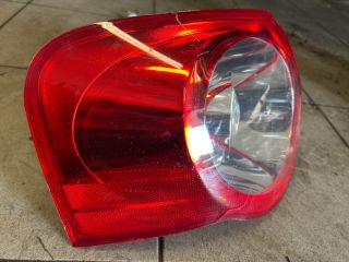 bontott VW PASSAT B6 Bal Hátsó Lámpa