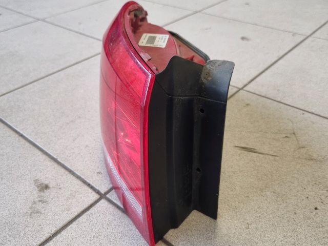 bontott VW PASSAT B6 Bal Hátsó Lámpa