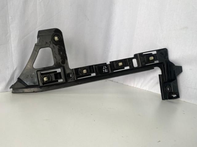 bontott VW PASSAT B6 Bal hátsó Lökhárító Tartó (Műanyag)