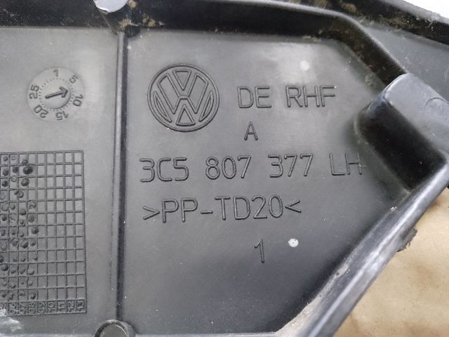 bontott VW PASSAT B6 Bal hátsó Lökhárító Tartó (Műanyag)