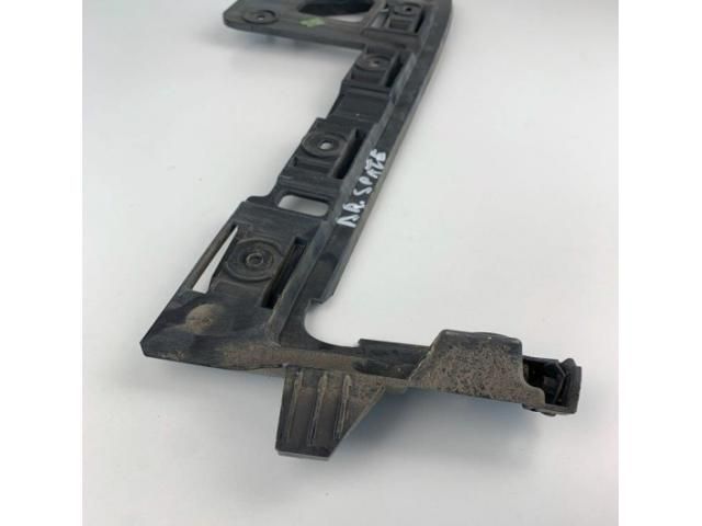 bontott VW PASSAT B6 Bal hátsó Lökhárító Tartó (Műanyag)