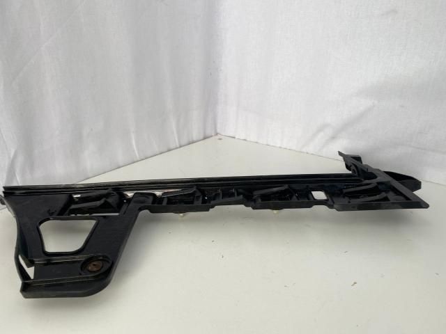 bontott VW PASSAT B6 Bal hátsó Lökhárító Tartó (Műanyag)