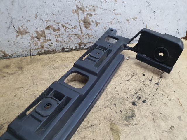 bontott VW PASSAT B6 Bal hátsó Oldal Lökhárító Tartó (Műanyag)