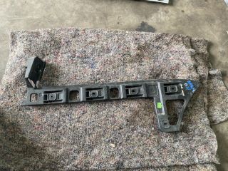 bontott VW PASSAT B6 Bal hátsó Oldal Lökhárító Tartó (Műanyag)