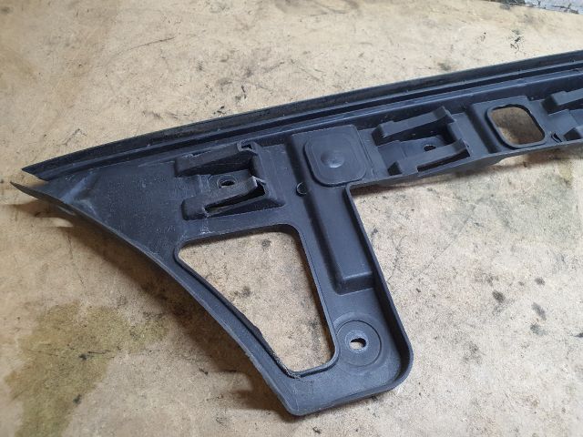 bontott VW PASSAT B6 Bal hátsó Oldal Lökhárító Tartó (Műanyag)