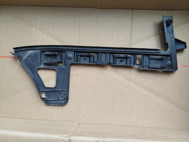 bontott VW PASSAT B6 Bal hátsó Oldal Lökhárító Tartó (Műanyag)