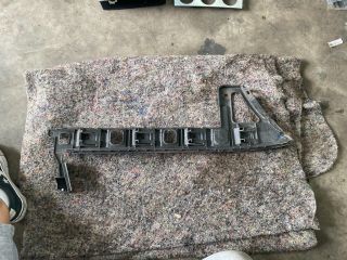 bontott VW PASSAT B6 Bal hátsó Oldal Lökhárító Tartó (Műanyag)