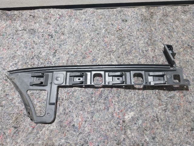 bontott VW PASSAT B6 Bal hátsó Oldal Lökhárító Tartó (Műanyag)