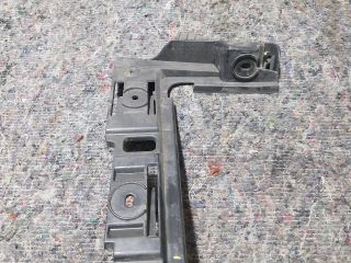 bontott VW PASSAT B6 Bal hátsó Oldal Lökhárító Tartó (Műanyag)