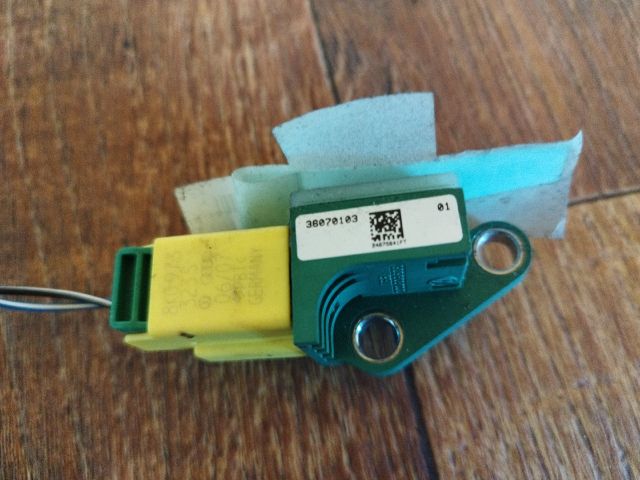 bontott VW PASSAT B6 Bal hátsó Oldal Ütközés Érzékelő