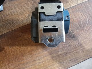 bontott VW PASSAT B6 Bal hátsó Övfeszítő