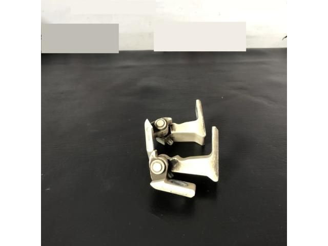 bontott VW PASSAT B6 Bal hátsó Zsanér