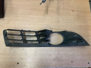 bontott VW PASSAT B6 Bal Ködfényszóró Lámpakeret