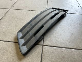 bontott VW PASSAT B6 Bal Ködlámpa Rács