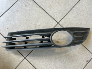 bontott VW PASSAT B6 Bal Ködlámpa Rács