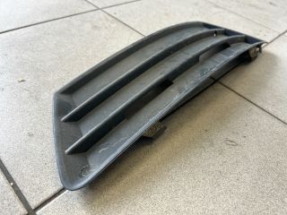 bontott VW PASSAT B6 Bal Ködlámpa Rács