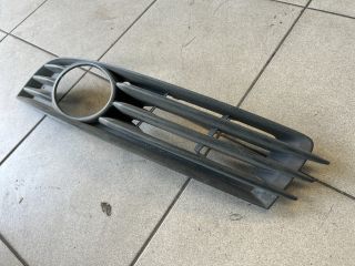 bontott VW PASSAT B6 Bal Ködlámpa Rács