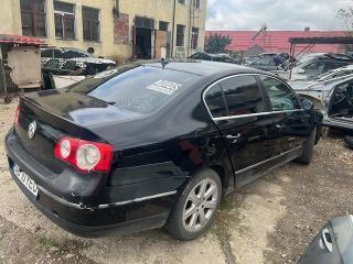 bontott VW PASSAT B6 Bal Ködlámpa Rács