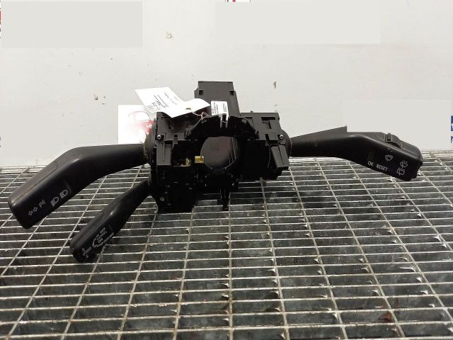 bontott VW PASSAT B6 Bal Kormánykapcsoló Irányjelző