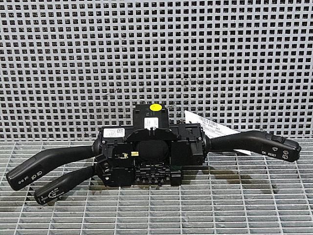 bontott VW PASSAT B6 Bal Kormánykapcsoló Irányjelző