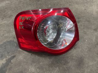 bontott VW PASSAT B6 Bal Külső Hátsó Lámpa