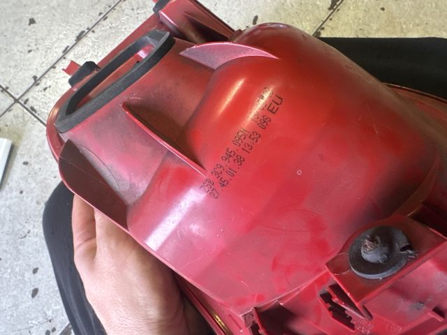 bontott VW PASSAT B6 Bal Külső Hátsó Lámpa