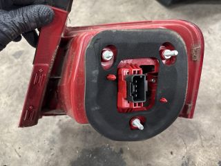 bontott VW PASSAT B6 Bal Külső Hátsó Lámpa