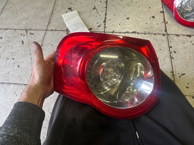 bontott VW PASSAT B6 Bal Külső Hátsó Lámpa