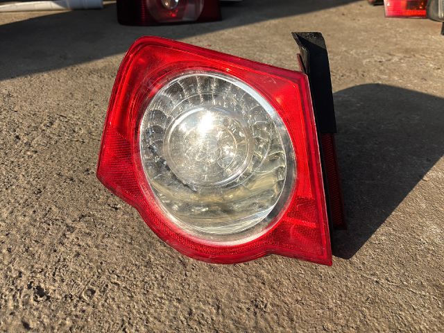 bontott VW PASSAT B6 Bal Külső Hátsó Lámpa