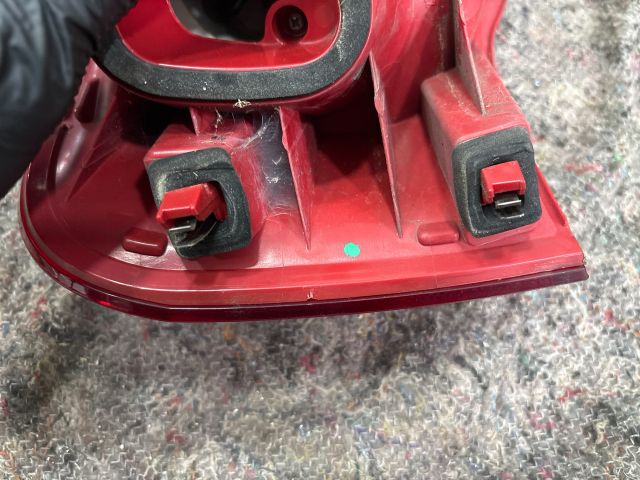 bontott VW PASSAT B6 Bal Külső Hátsó Lámpa