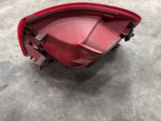 bontott VW PASSAT B6 Bal Külső Hátsó Lámpa