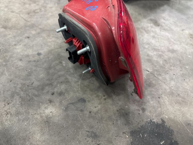 bontott VW PASSAT B6 Bal Külső Hátsó Lámpa