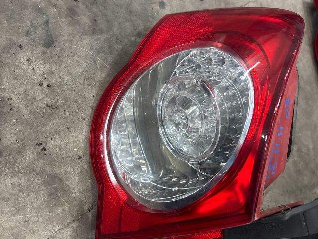 bontott VW PASSAT B6 Bal Külső Hátsó Lámpa